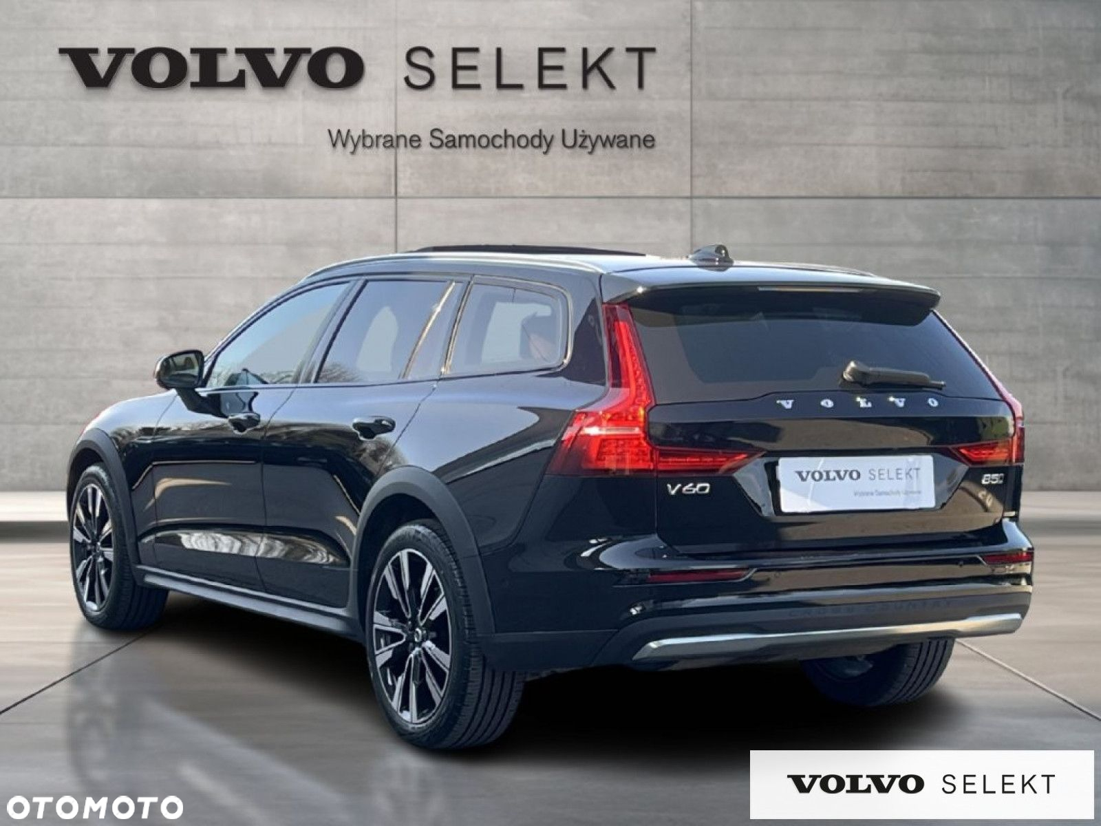 Volvo V60 Cross Country - 8