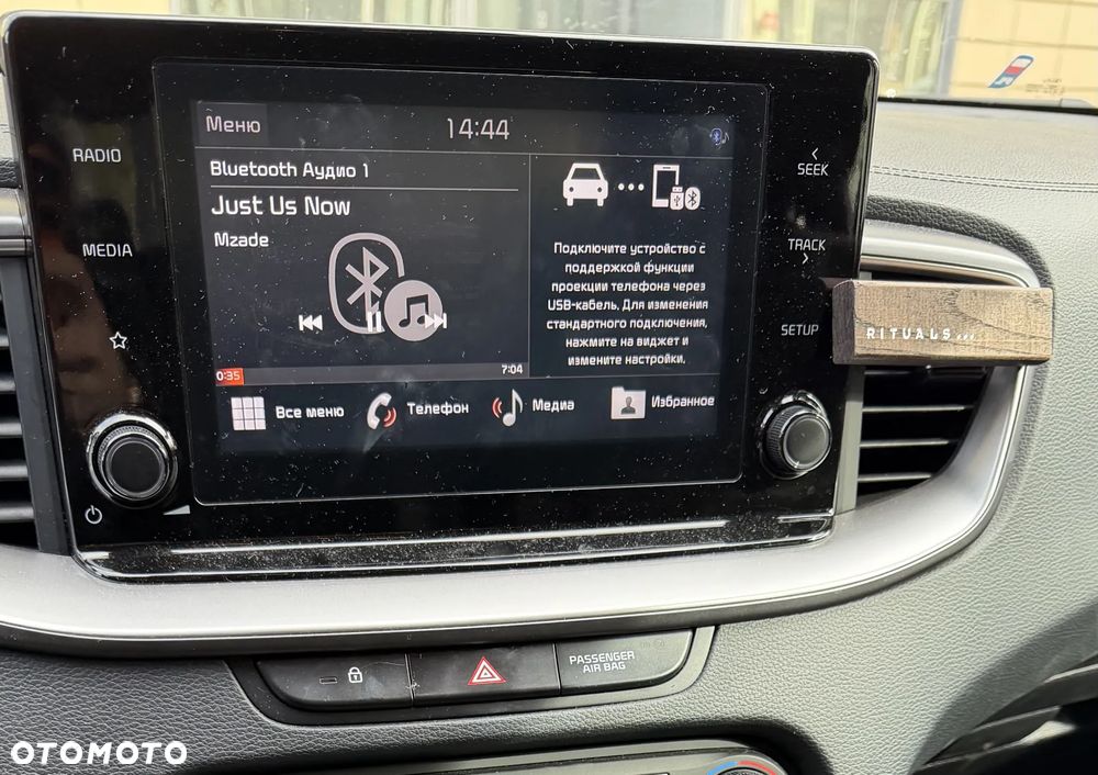 Kia Ceed 1.0 T-GDI L Business Line - 12