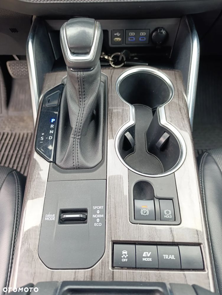 Toyota Highlander 2.5 Hybrid Executive - 16