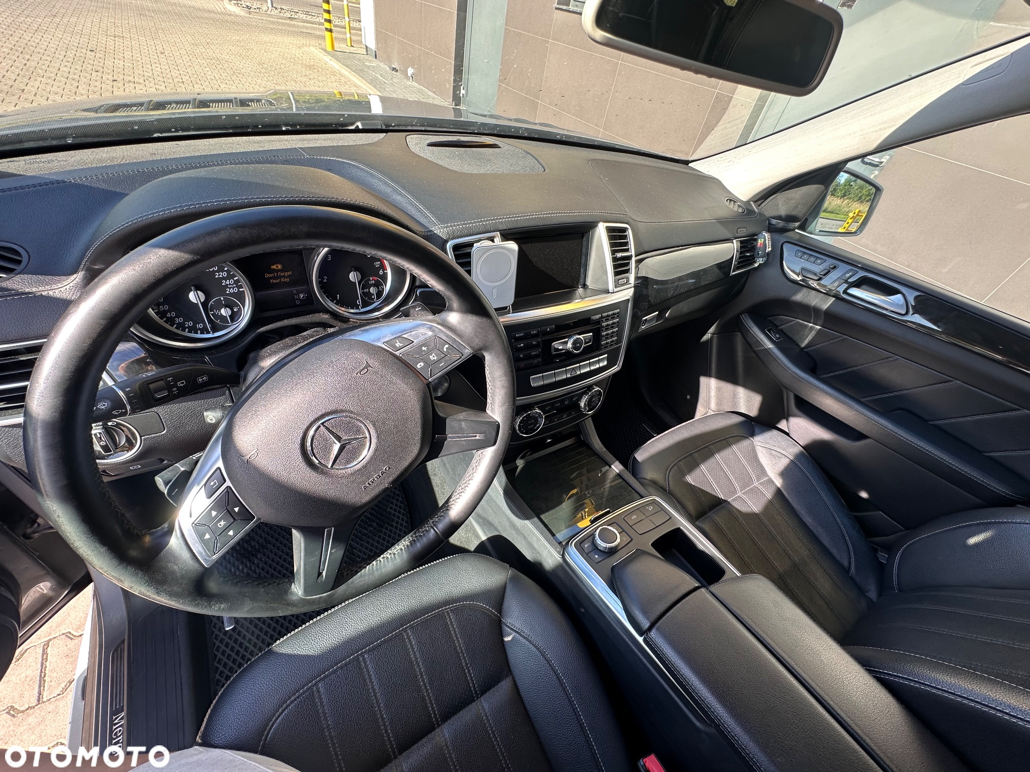Mercedes-Benz GL - 5