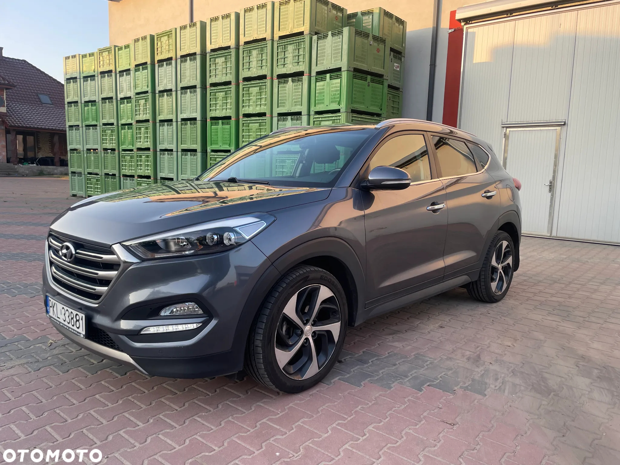 Hyundai Tucson - 2