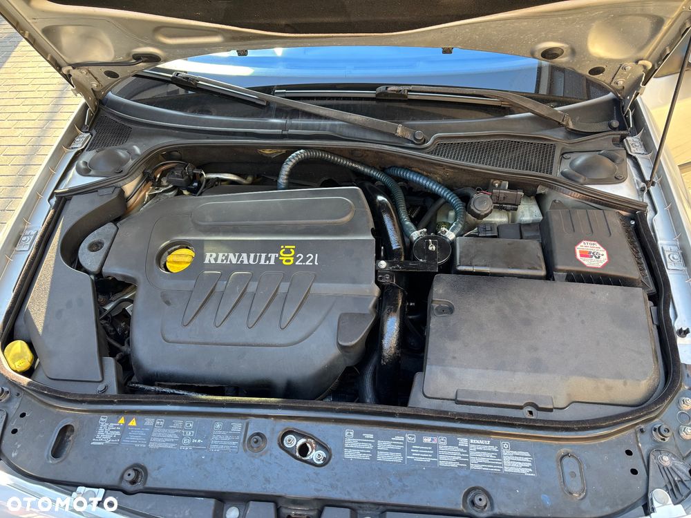 Renault Laguna 2.2 dCi Confort Expression - 13