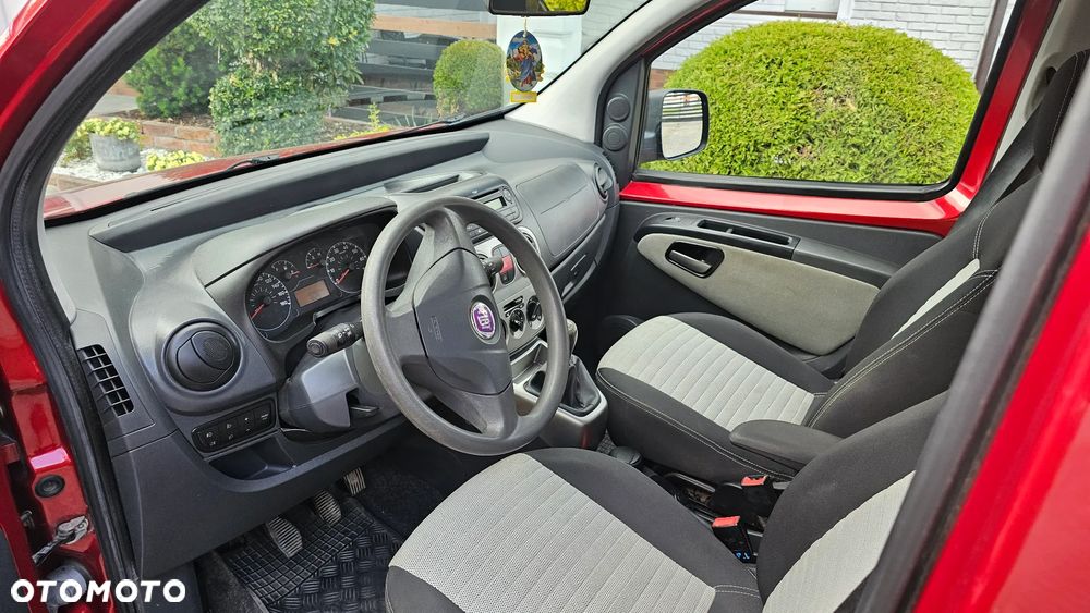 Fiat Fiorino Kombi 8V Elegant - 16