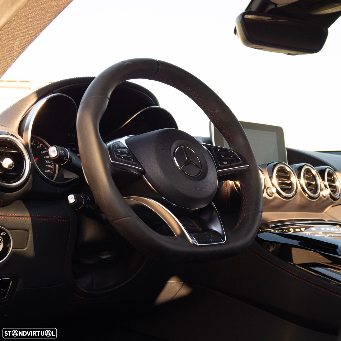 Mercedes-Benz AMG GT S - 12