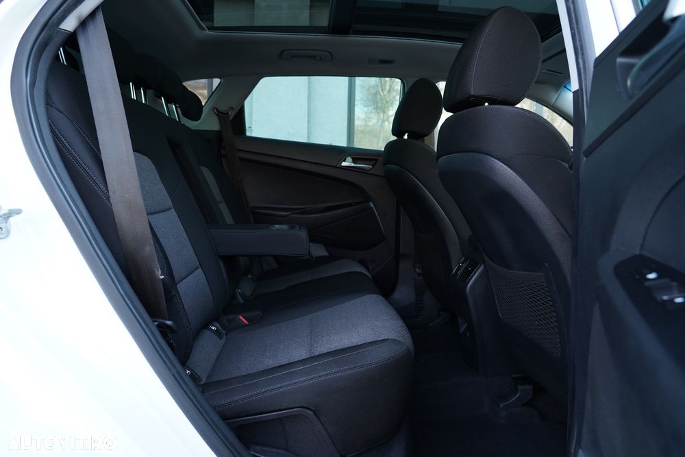 Hyundai Tucson blue 1.6 CRDi 4WD DCT Premium - 11