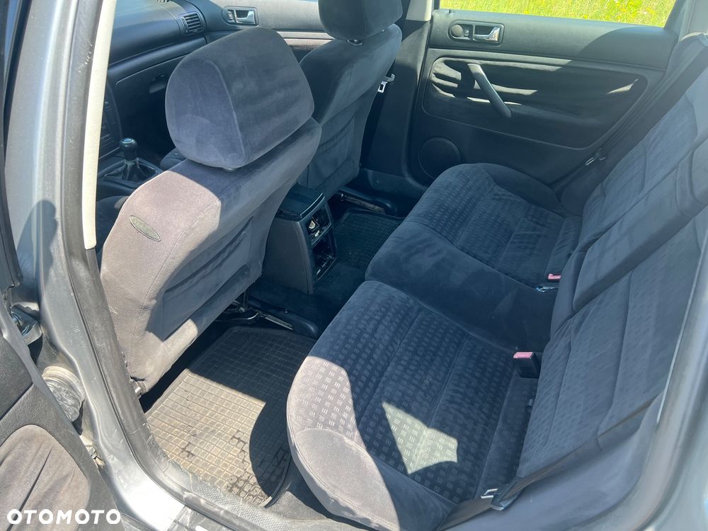 Volkswagen Passat 1.9 TDI Trendline - 7