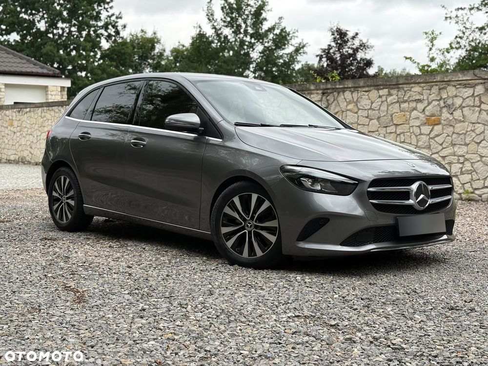 Mercedes-Benz Klasa B 180 d 8G-DCT - 2