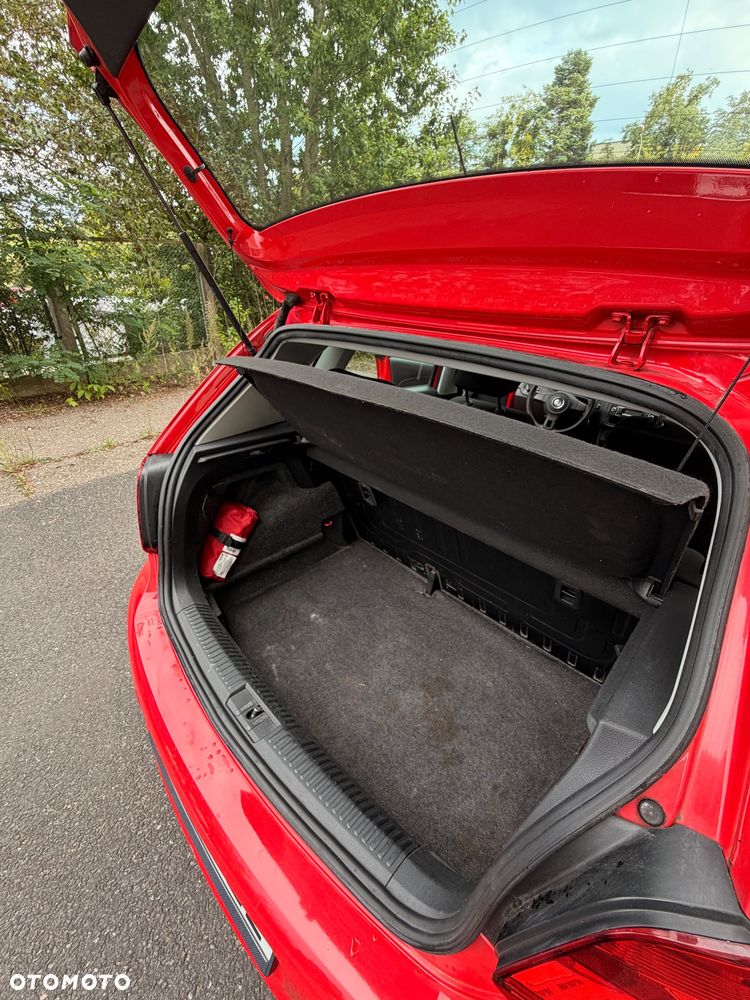 Volkswagen Polo - 20