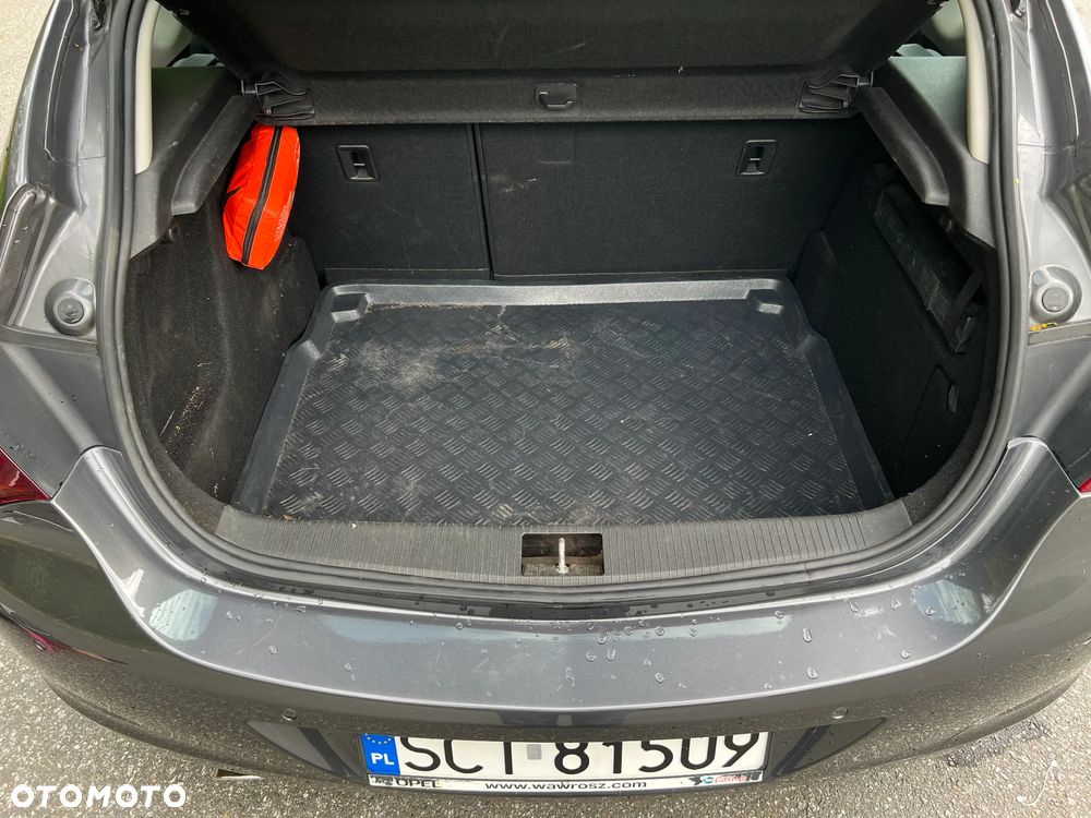 Opel Astra 1.4 T Cosmo - 12