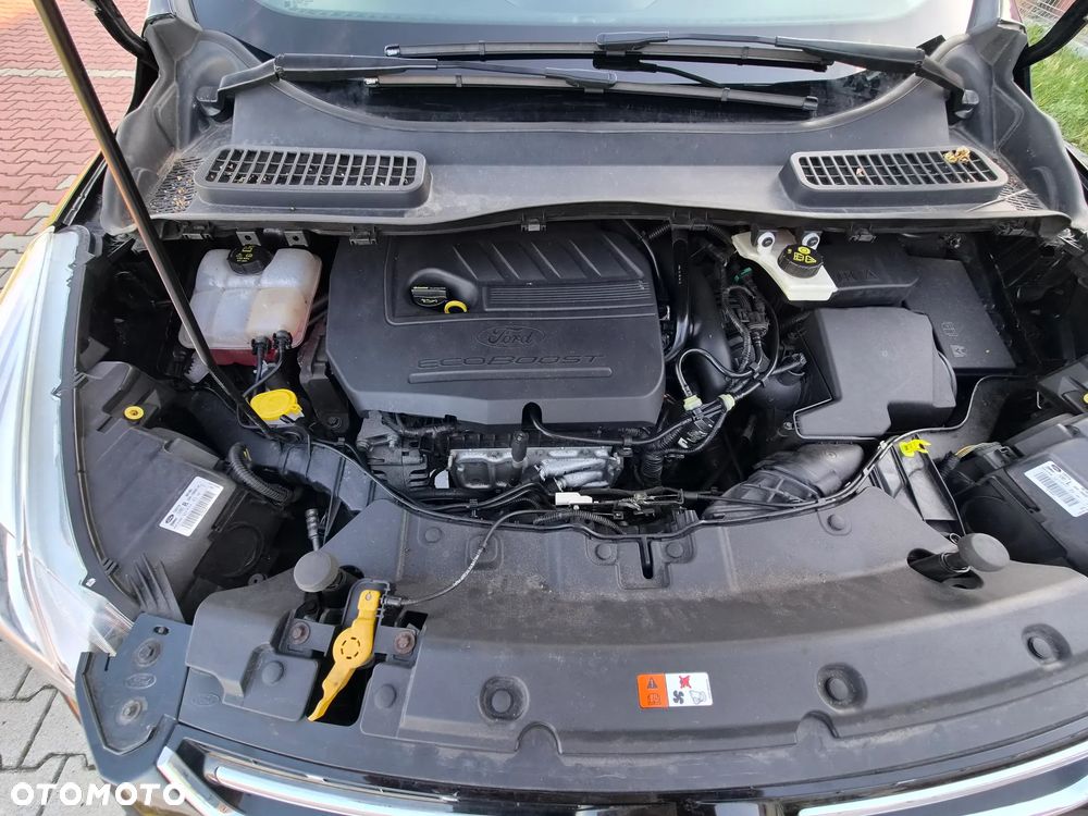 Ford Kuga - 25