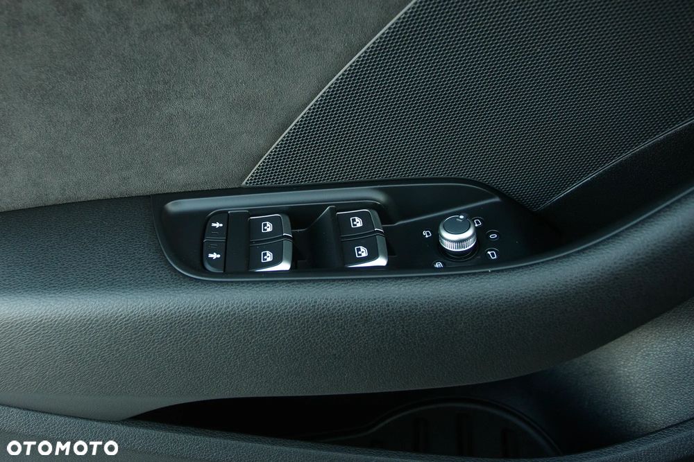 Audi A3 Sportback 1.4 TFSI cylinder on demand ultra S t S line Sportpaket - 17