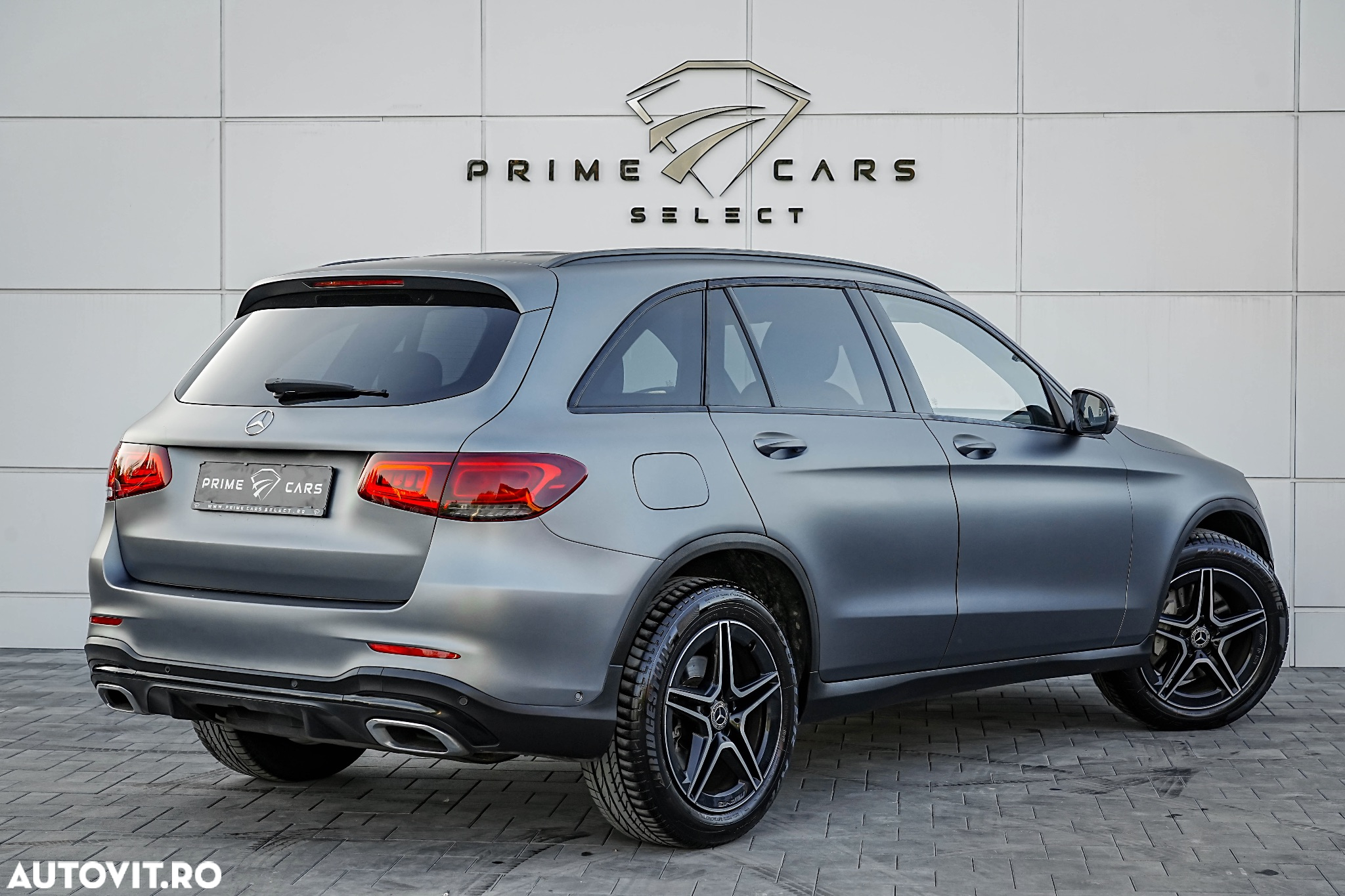 Mercedes-Benz GLC 200 4Matic 9G-TRONIC AMG Line - 4