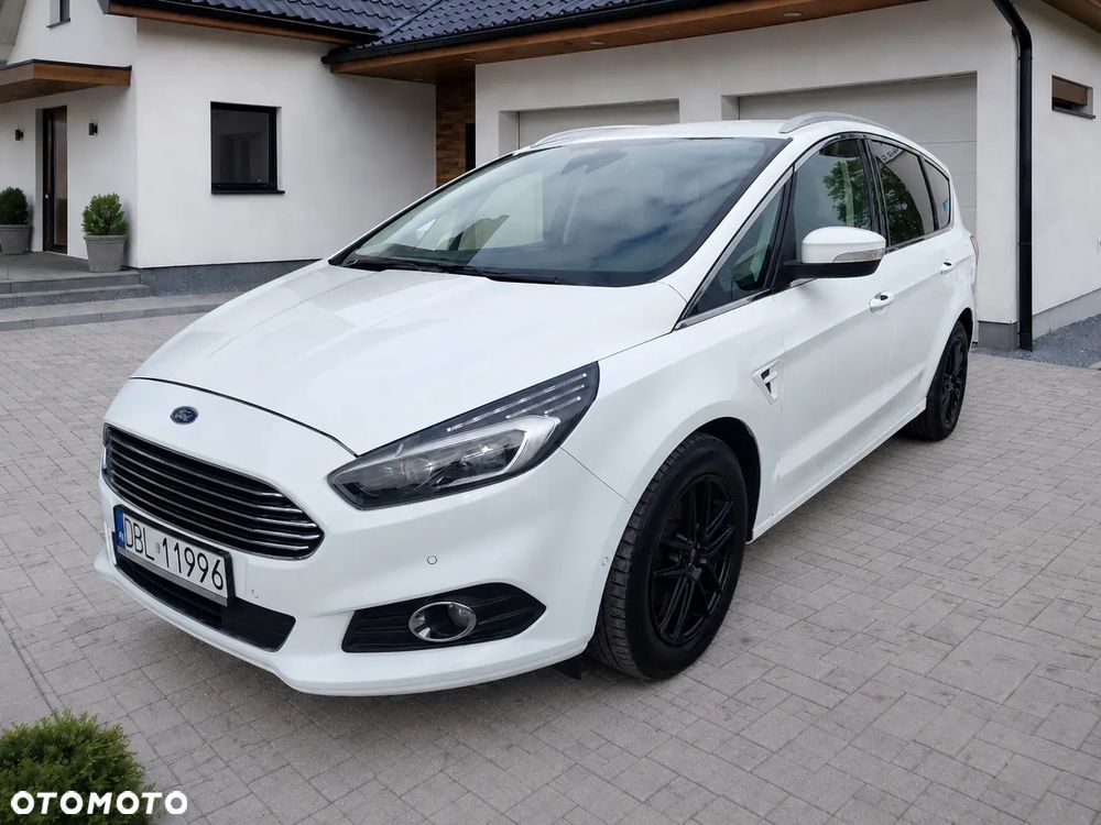 Ford S-Max 2.0 TDCi Titanium PowerShift - 9