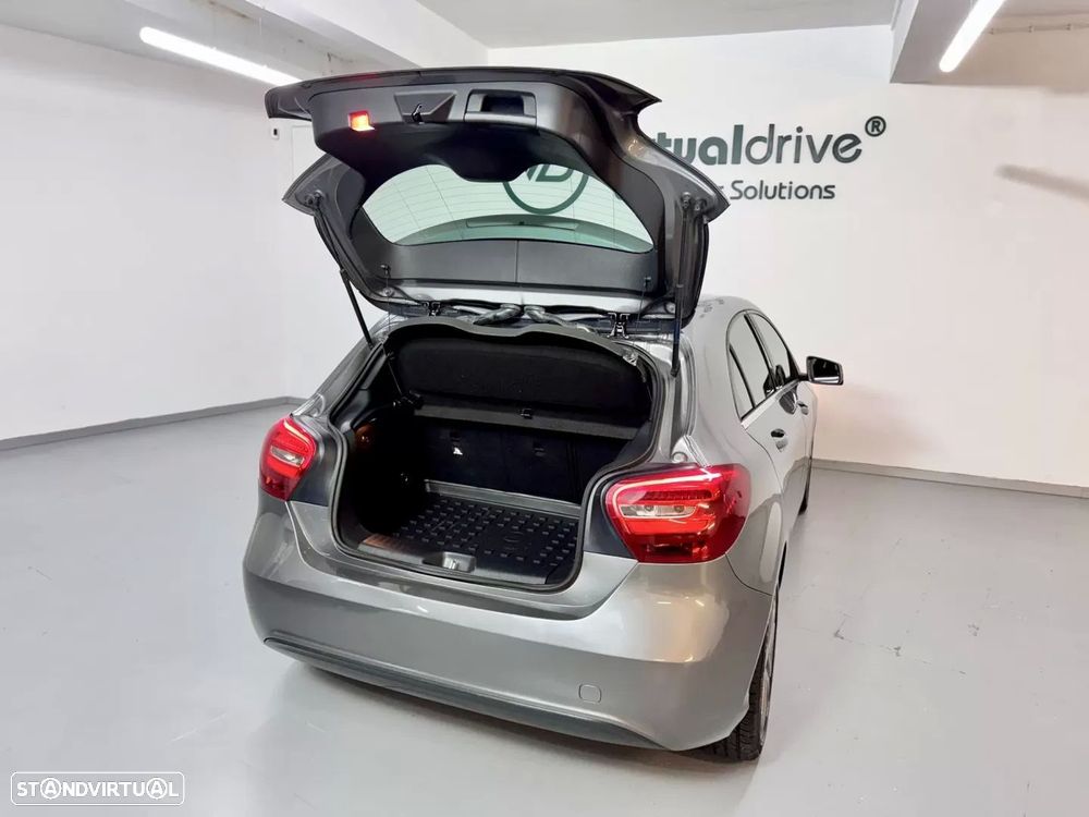 Mercedes-Benz A 180 d 7G-DCT Peak Edition - 51