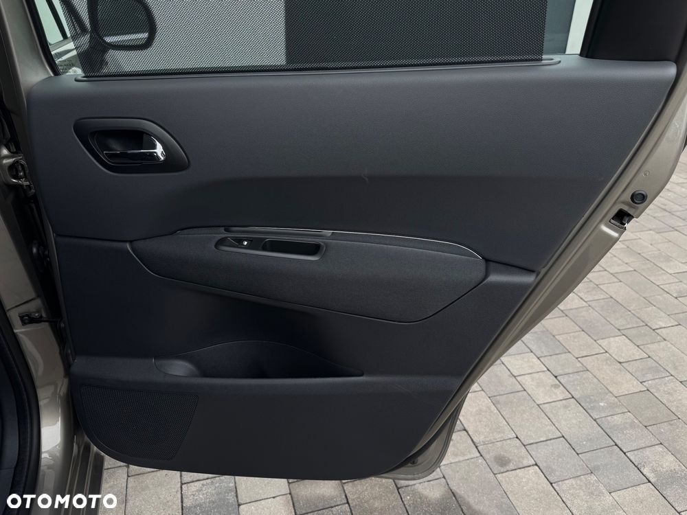 Peugeot 5008 1.6 HDi Active - 33