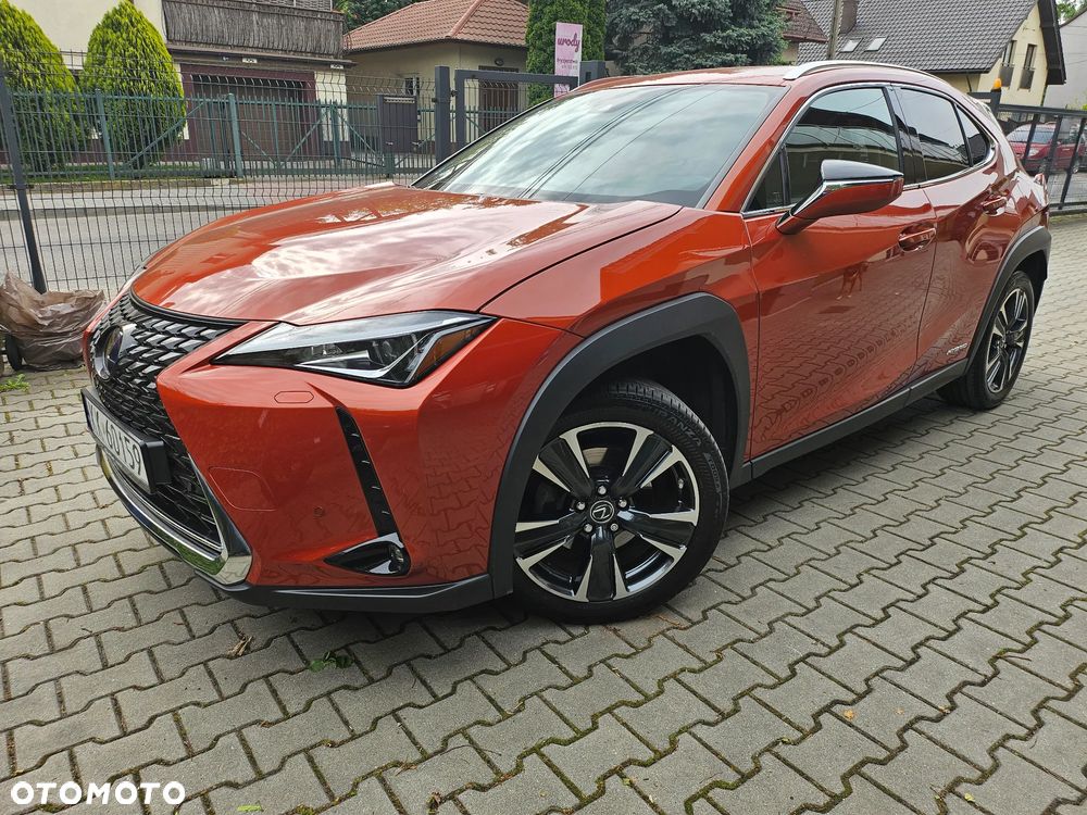 Lexus UX 250h Elegance 2WD - 1