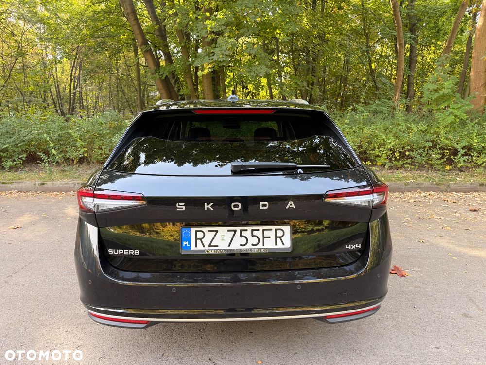 Skoda Superb 2.0 TDI SCR 4x4 L&K DSG - 10
