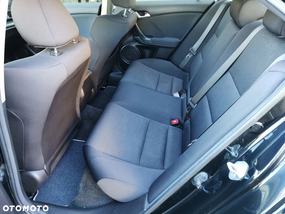 Honda Accord 2.0 Elegance Advantage - 23