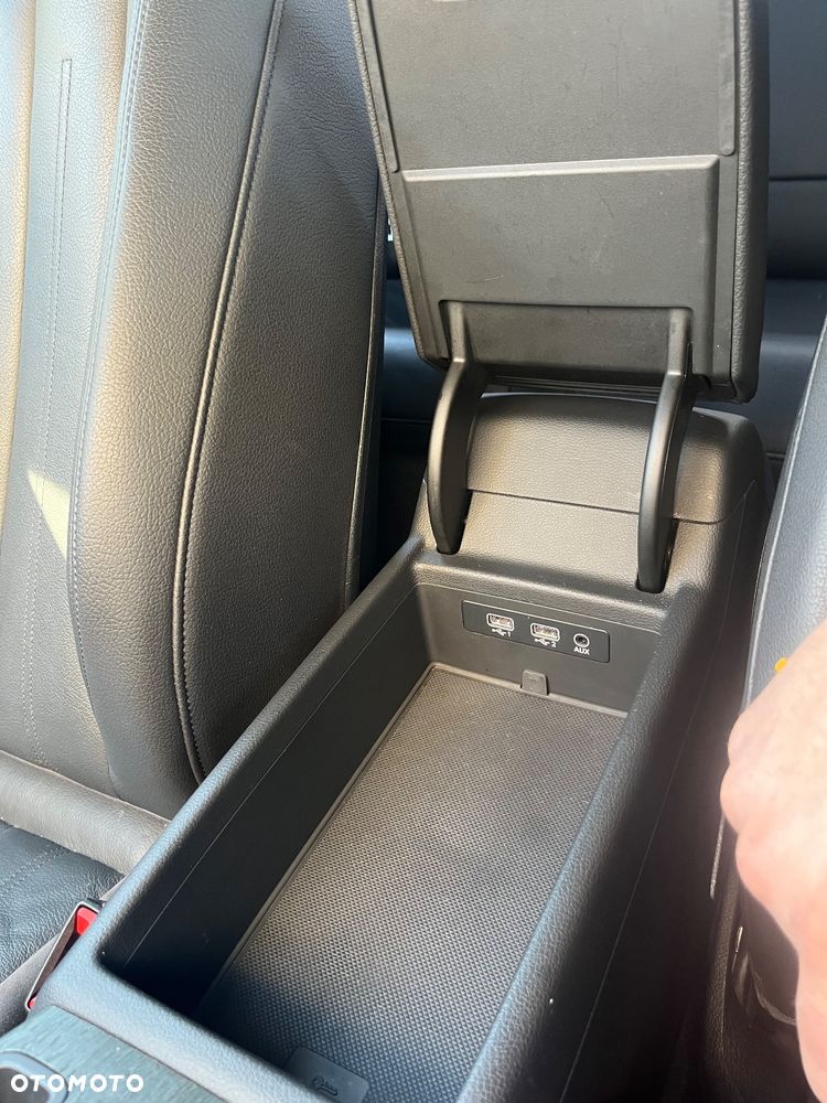 Audi A4 Limousine - 33