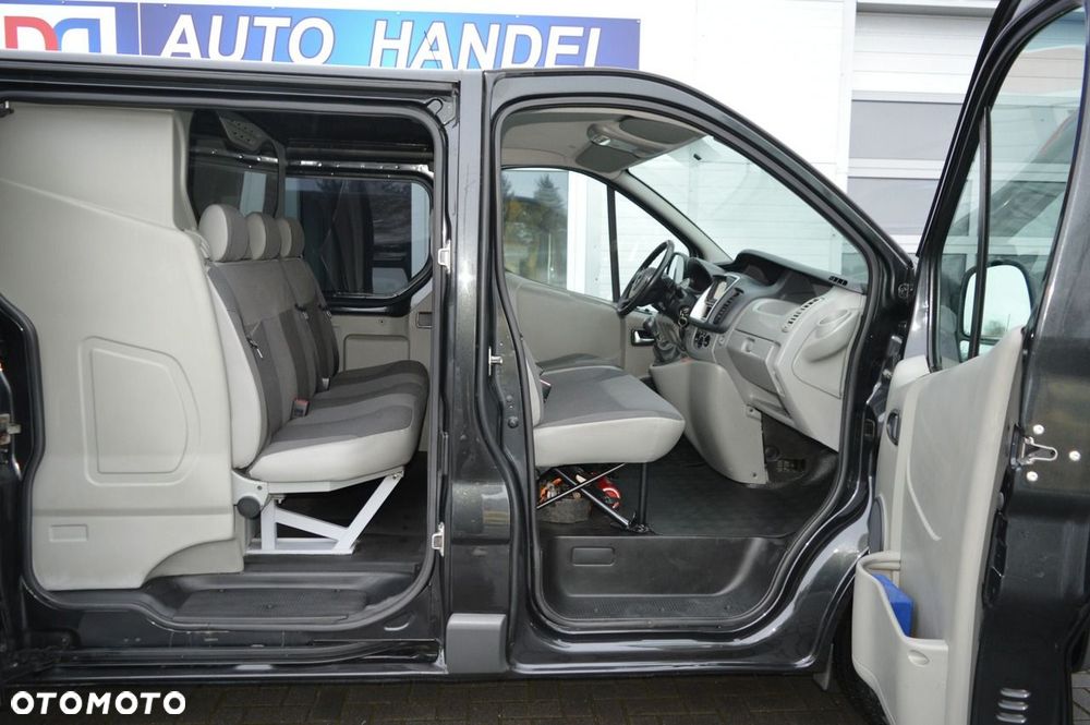 Opel Vivaro - 27