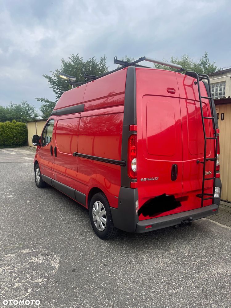 Renault Trafic - 2