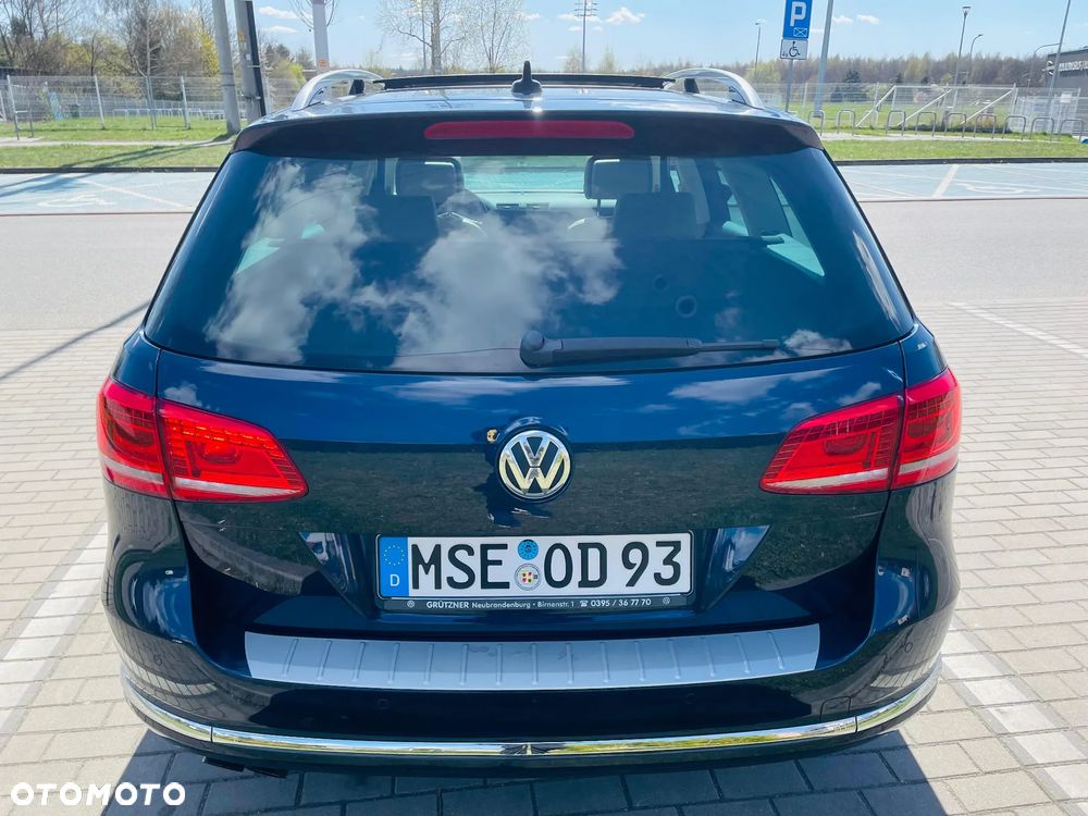 Volkswagen Passat 2.0 TDI DPF DSG Highline - 4