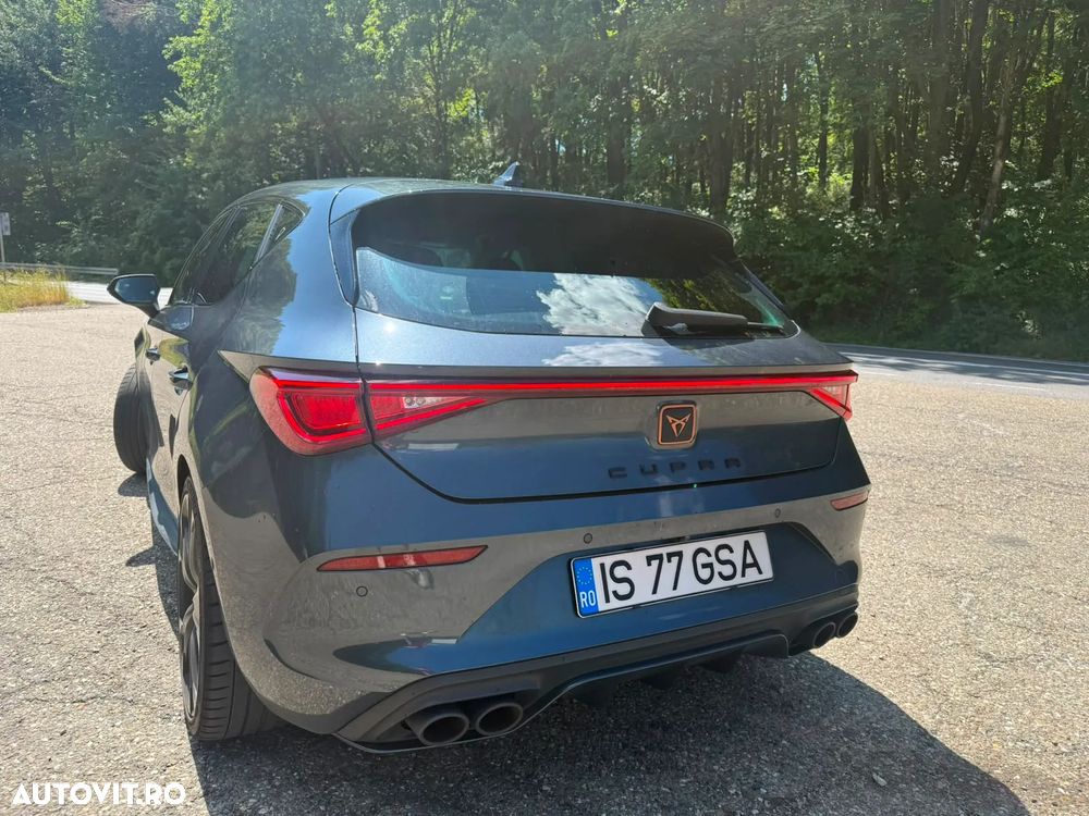 Cupra Leon 2.0 TSI DSG - 2
