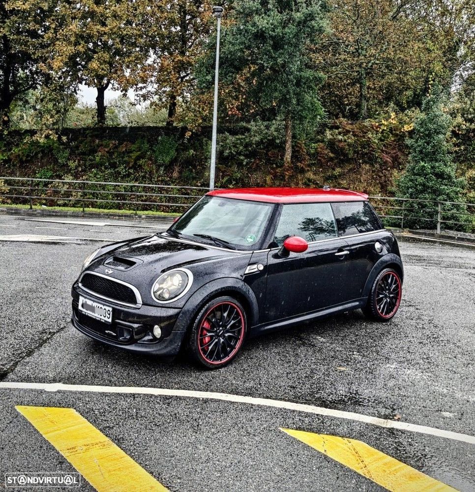 MINI 3 Portas Cooper S - 1