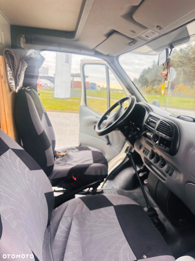 Ford Transit - 18