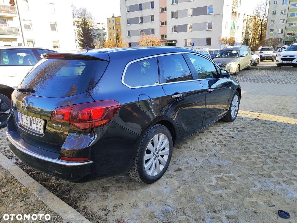 Opel Astra 1.4 T Cosmo - 2