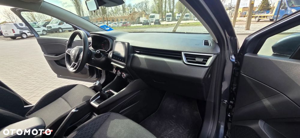 Renault Clio TCe 100 BUSINESS EDITION - 34