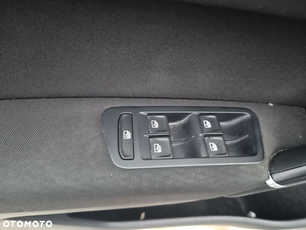 Volkswagen Golf Sportsvan 2.0 TDI BlueMotion Technology Allstar - 18