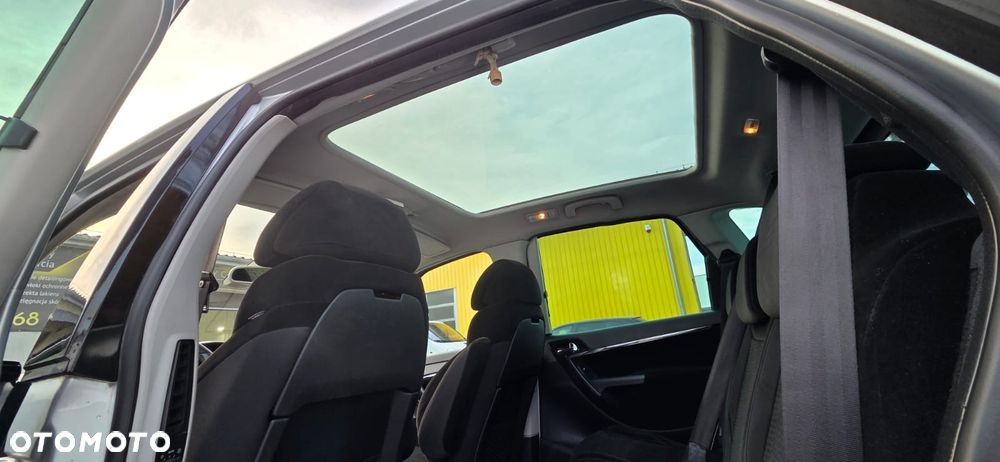 Citroën C4 Picasso 2.0i Exclusive MCP - 25