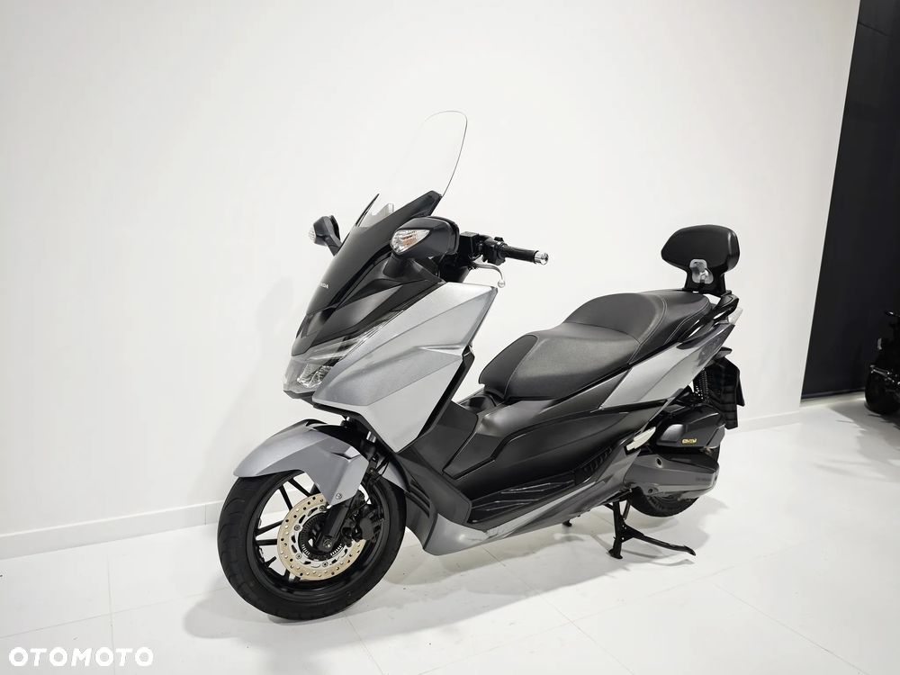 Honda NSS - 11