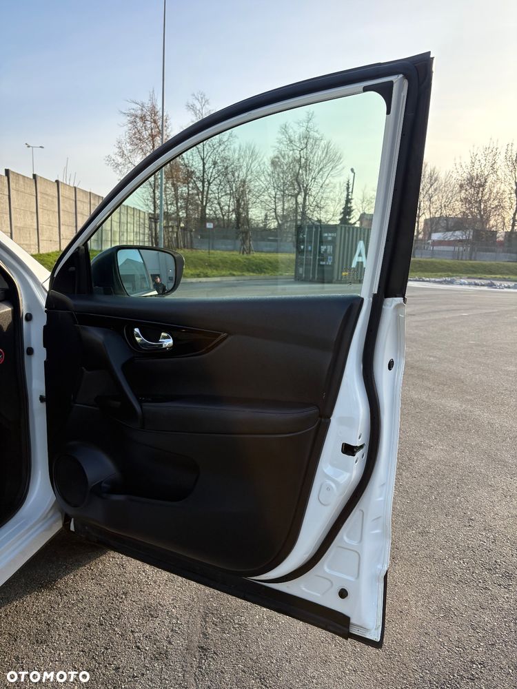 Nissan Qashqai 1.6 DCi ALL-MODE 4x4i TEKNA - 26