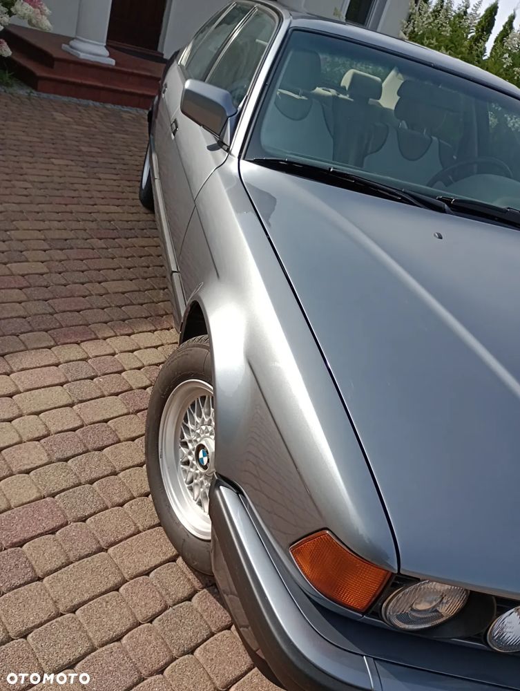 BMW Seria 7 - 25