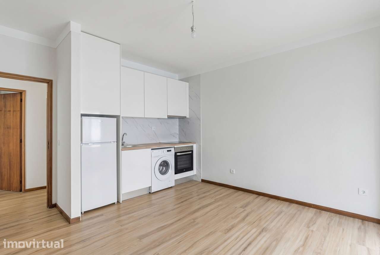 T1+1 com lugar de garagem | Próximo da Boavista e Casa da Música - Grande imagem: 3/14