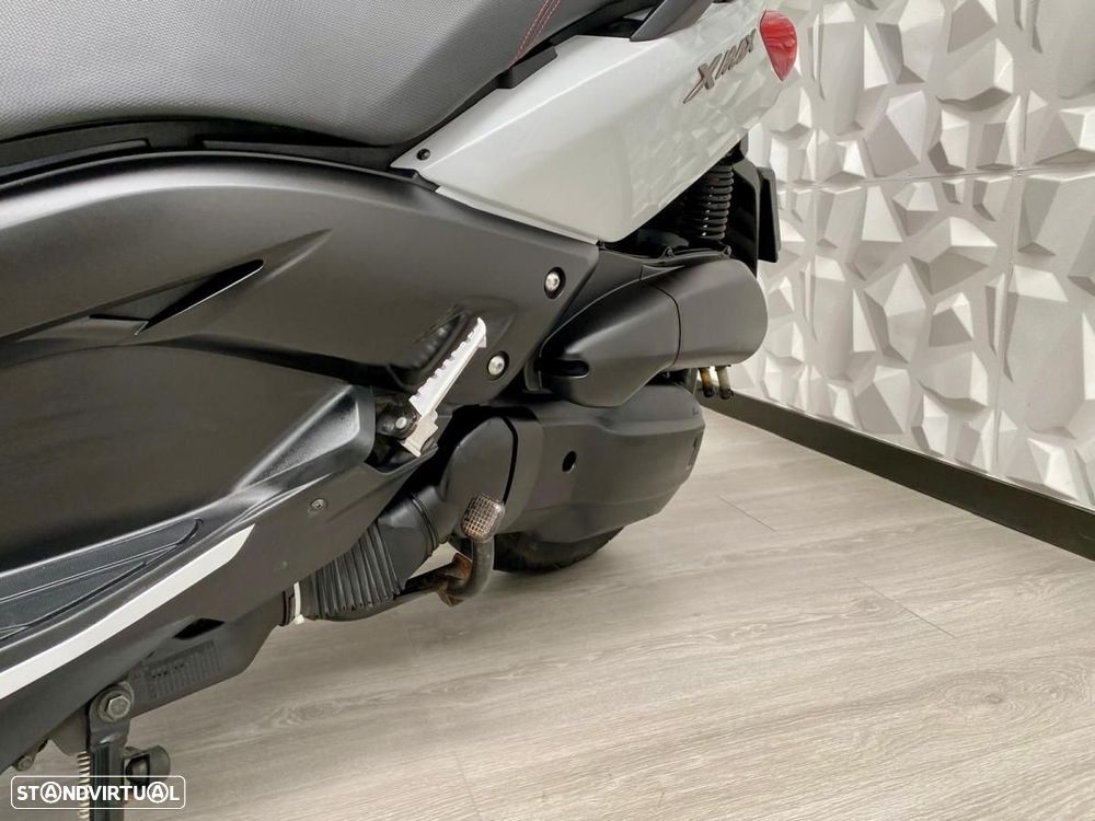Yamaha X-Max - 6