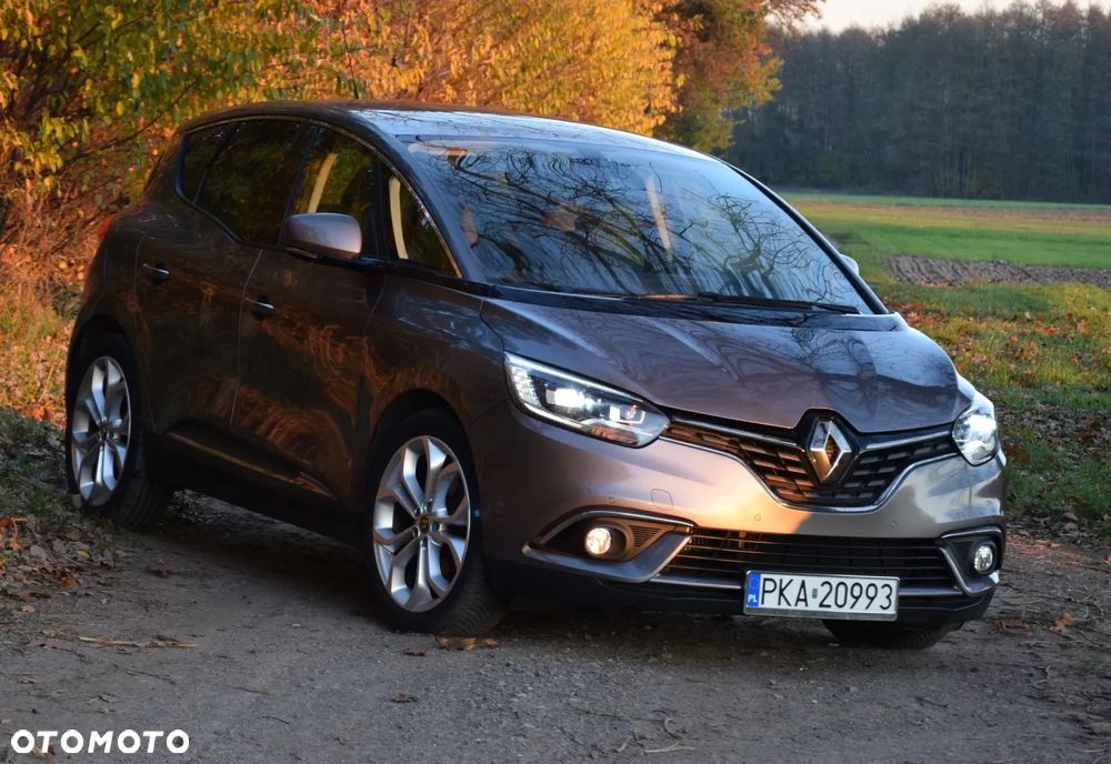 Renault Scenic - 1