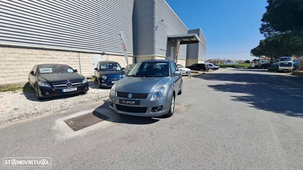 Suzuki Swift 1.3 DDiS GL - 10