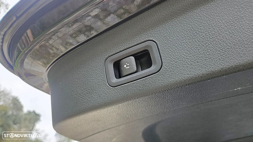 Mercedes-Benz GLE 350 de 4Matic 9G-TRONIC AMG Line - 55