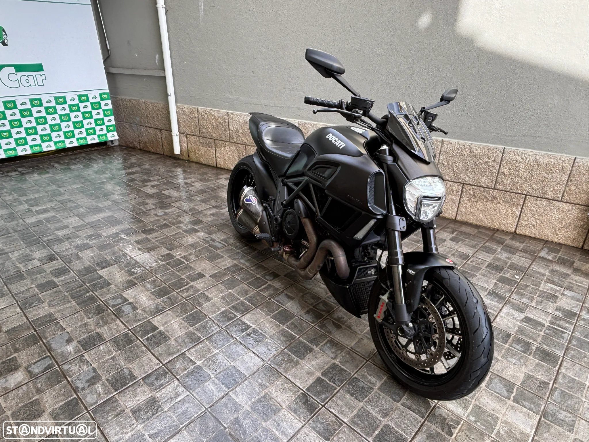 Ducati Diavel Carbon - 12