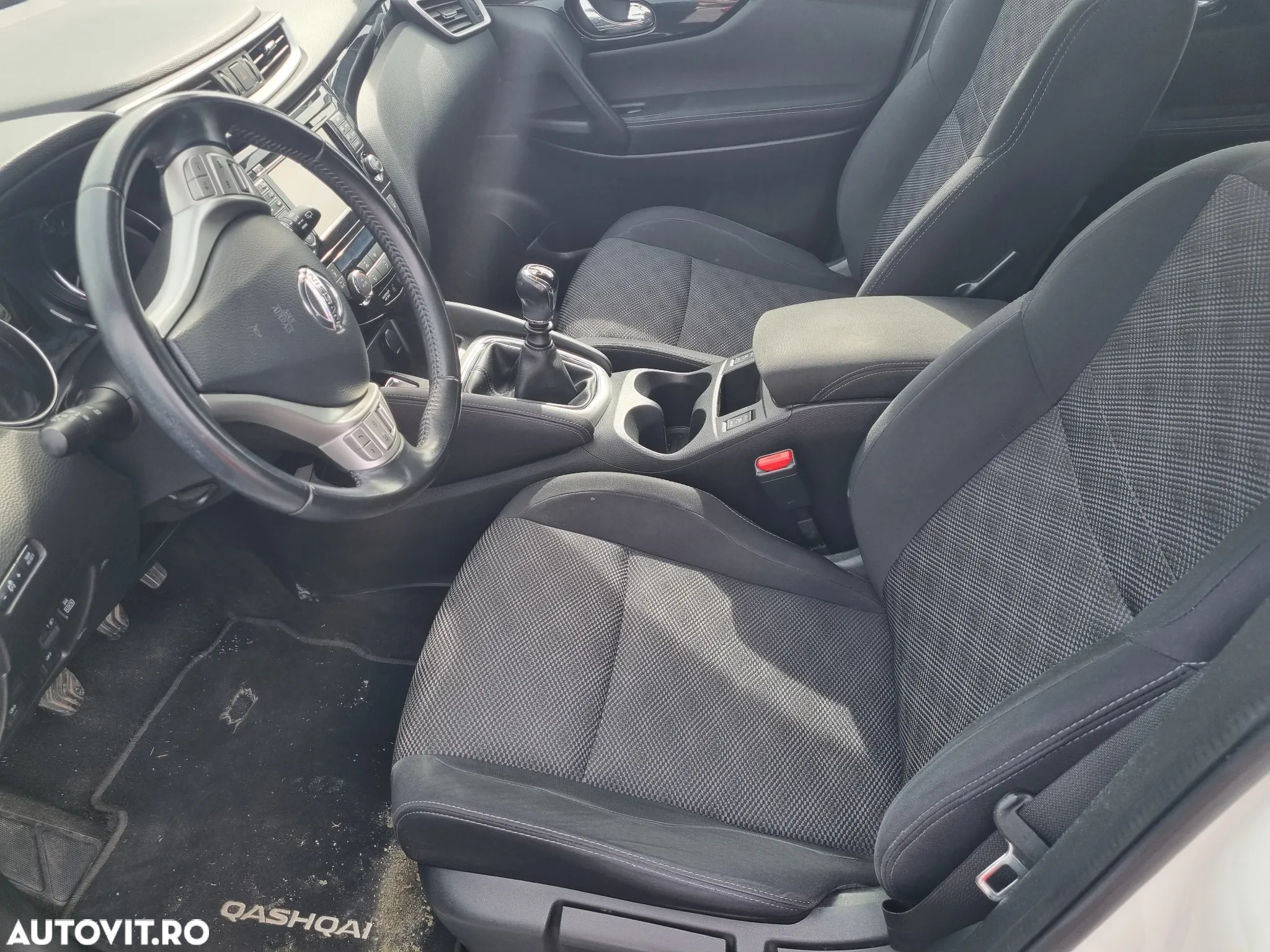 Nissan Qashqai 1.6 DCI ALL-MODE 4x4i TEKNA - 14