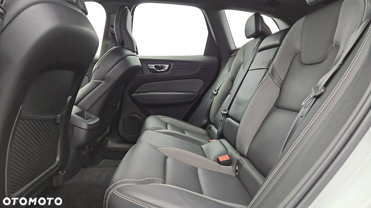 Volvo XC 60 - 23