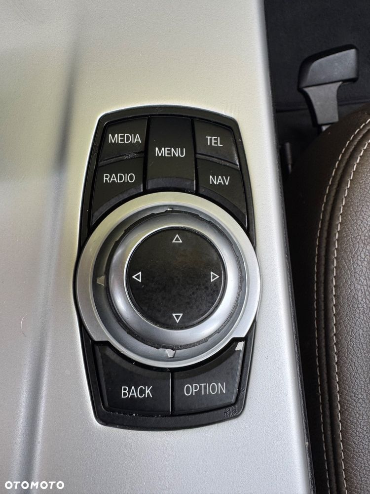 BMW X3 xDrive20d - 39