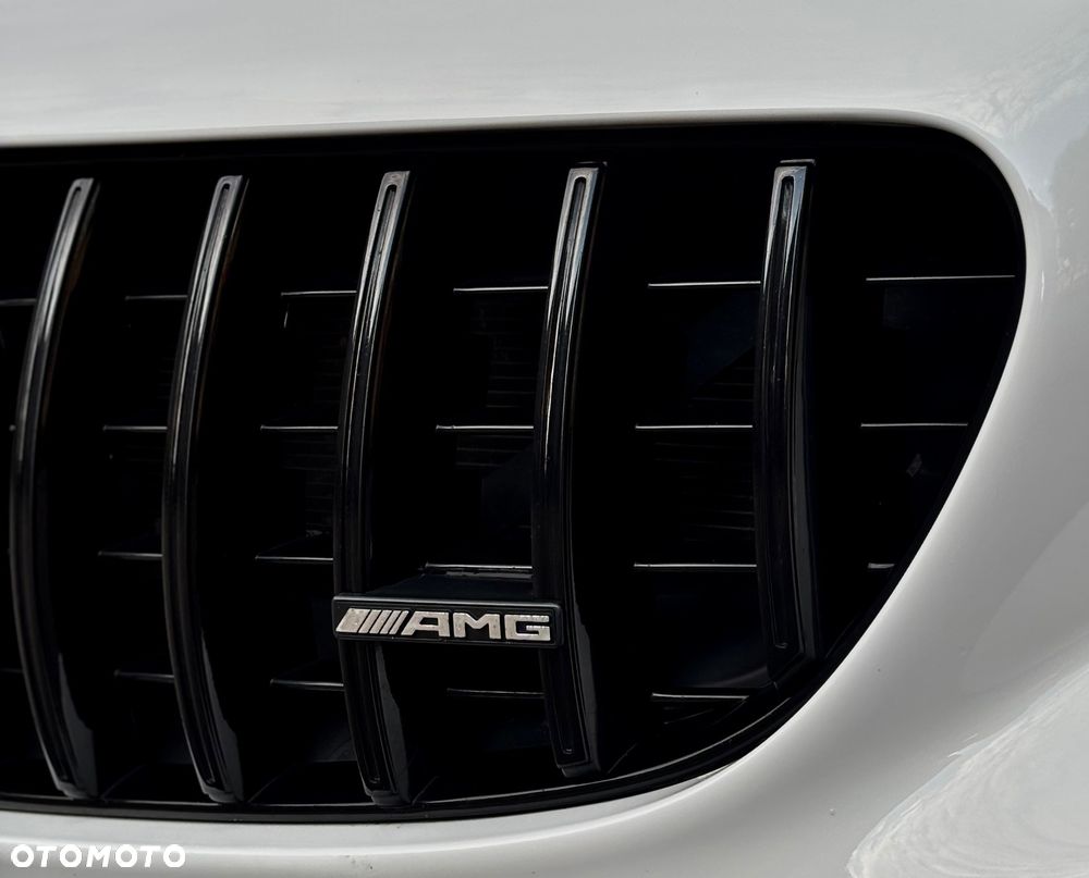 Mercedes-Benz Klasa C AMG 63 Coupe S AMG Speedshift 7G-MCT Edition 1 - 11