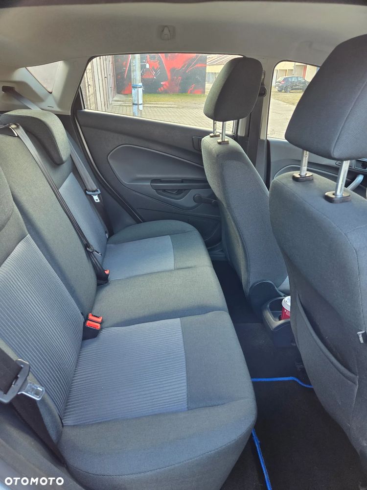 Ford Fiesta 1.25 Titanium EU6 - 17