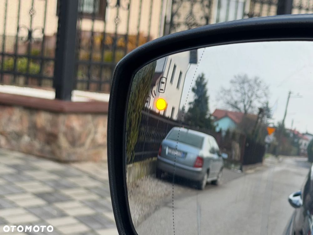 Ford S-Max 2.0 EcoBlue Titanium - 30