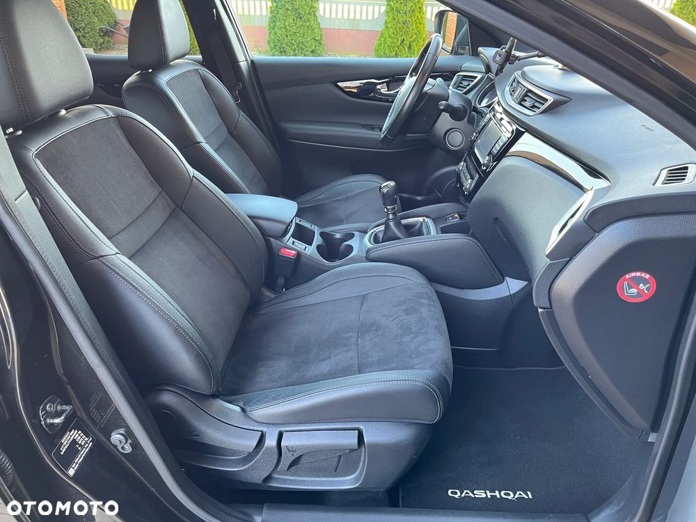 Nissan Qashqai 1.6 DCi N-Vision EU6 - 24