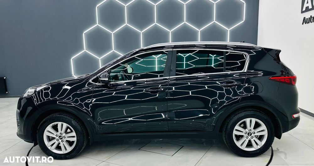 Kia Sportage 1.6 GDI 2WD Black Edition - 35